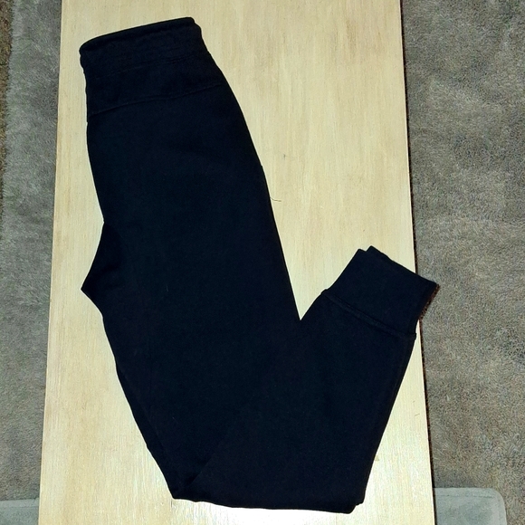 Nike Joggers Black (Like New) - Picture 10 of 16
